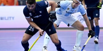 MUNDIAL DE HOCKEY INDOOR: POR PRIMERA VEZ, ARGENTINA SE METIÓ EN CUARTOS