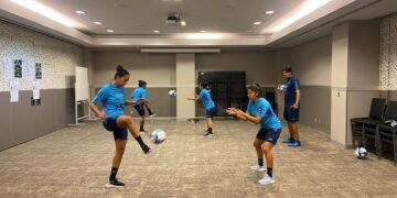 ABRIENDO EL AÑO MUNDIALISTA, LA SELECCIÓN FEMENINA YA ARRIBÓ A NUEVA ZELANDA