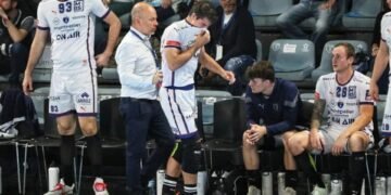 ALARMA SIMONET: POR UNA DOLENCIA EN EL GEMELO, EL CHINO ES DUDA PARA EL RESTO DE LA TEMPORADA