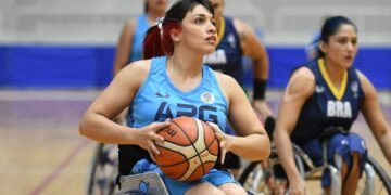 LAS LOBAS SIGUEN ARRASANDO EN PERÚ