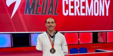 PARA-TAEKWONDO: SAMORANO Y LA SANA COSTUMBRE DE SUBIR AL PODIO